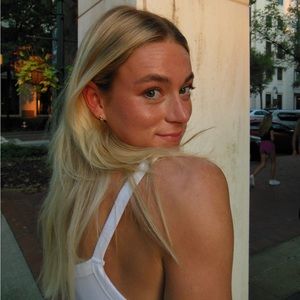 Meet your Posher, Riley